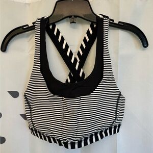 Lululemon Run Stuff Your Bra